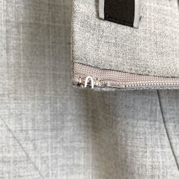 Le Chateau Short Skirt - Picture 4 of 10